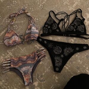 Beach riot and San Lorenzo bikini bundle